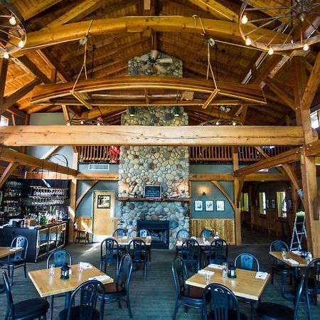 Heather Mountain Lodge Rogers Pass Buitenkant foto