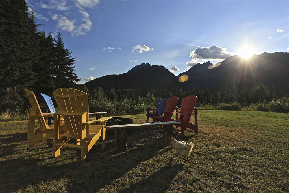 Heather Mountain Lodge Rogers Pass Buitenkant foto