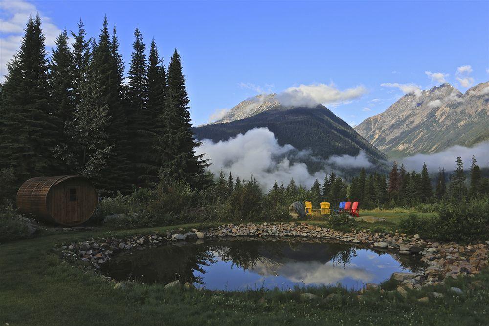 Heather Mountain Lodge Rogers Pass Buitenkant foto